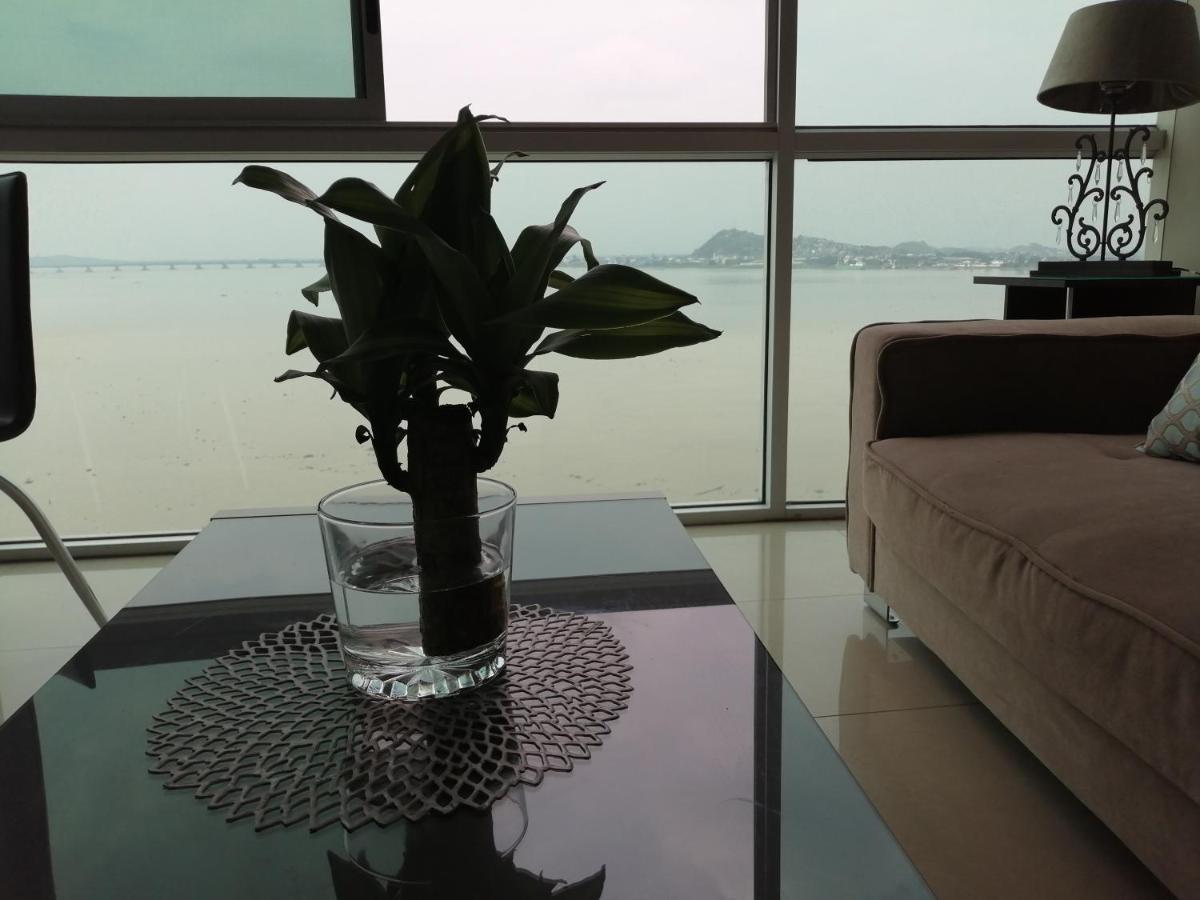Puerto Santa Ana Suites Guayaquil Dış mekan fotoğraf