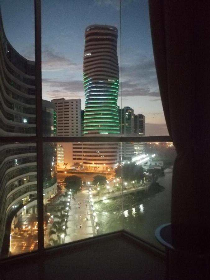 Puerto Santa Ana Suites Guayaquil Dış mekan fotoğraf