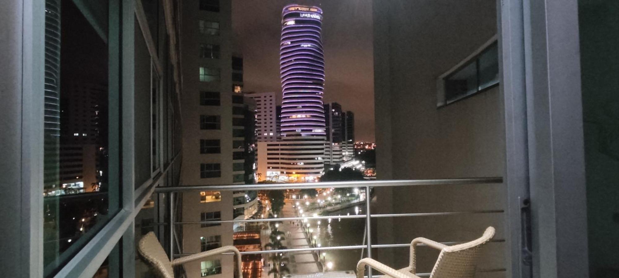 Puerto Santa Ana Suites Guayaquil Dış mekan fotoğraf