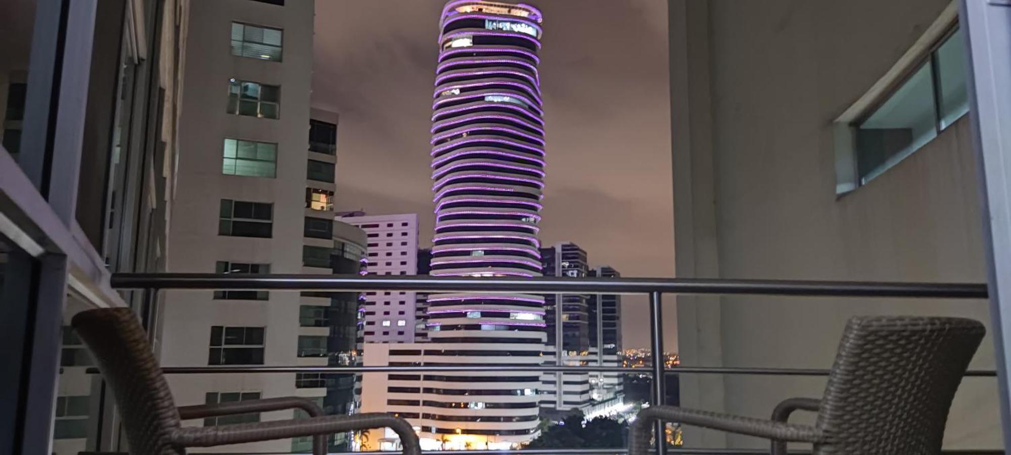 Puerto Santa Ana Suites Guayaquil Dış mekan fotoğraf